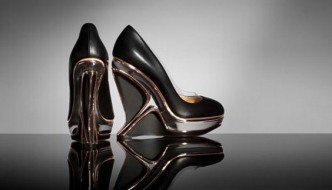 Charlotte Olympia + Zaha Hadid Design = više od mode!
