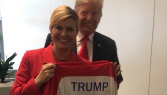 Poklon za Donalda Trumpa: I prvi čovjek SAD-a dobio hrvatski dres!