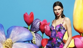 Kendal Jenner i La Perla u bojama Georgije O'Keeffe i Petera Maxa