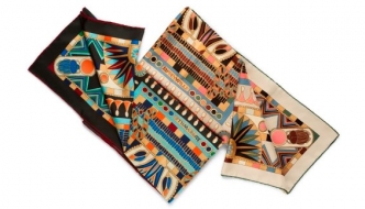 Svilena marama kao najpoželjniji jesenski modni dodatak
