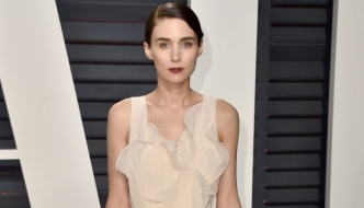 Rooney Mara u H&M-ovoj haljini na Vanity Fair Oscar partyju
