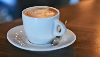 Obožavamo kavu, a evo kako ona zapravo utječe na mozak i tijelo