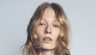 Nova haljina iz Reserveda uljepšat će i zimu, i prijelaz u proljeće