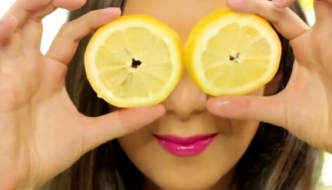 Osvježavajući tonik za lice od limuna: Za ljepšu kožu bez prištića!