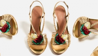 Sandale sa zlatnim odsjajem i detaljima voća: Želimo ih, a vi?