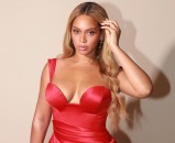 Beyonce visokim prorezom nadmašila Angelinu Jolie