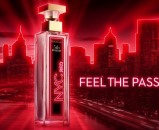 Elizabeth Arden 5th Avenue NYC Red pršti energijom New Yorka