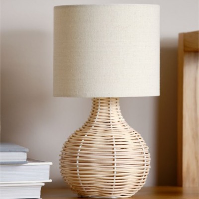 Lampa iz JYSK-a koju svi hvale trenutno je na sniženju