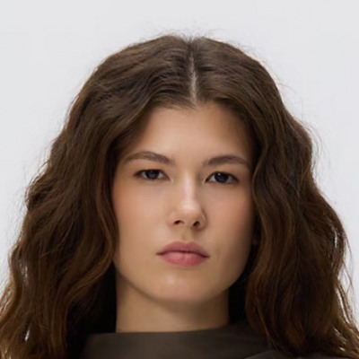 Ova Reserved haljina je veliki hit, odmah će vam biti jasno zašto