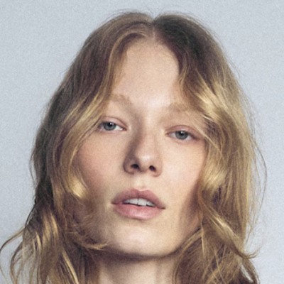 Nova haljina iz Reserveda uljepšat će i zimu, i prijelaz u proljeće